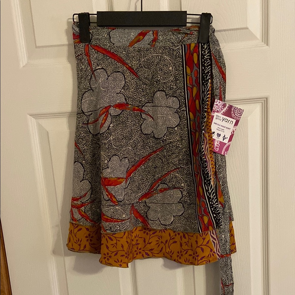 NWT Gray and Red Wrap Mini Skirt
